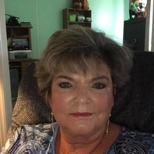 Meet your Posher, Debbie